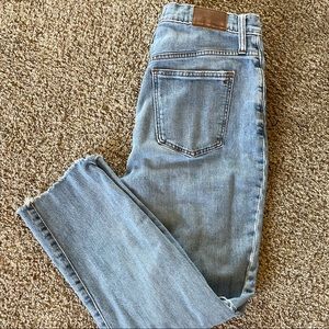 High Rise Slim Crop Boyjean